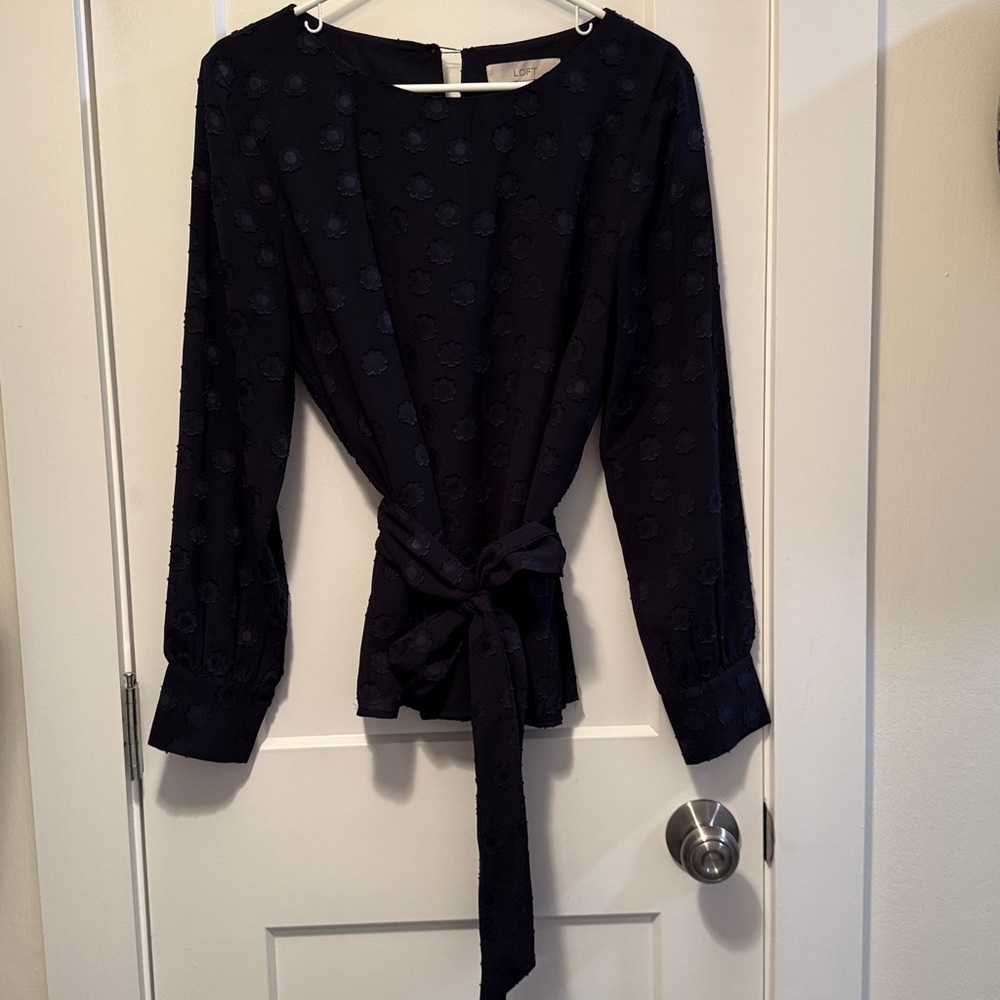 Loft Women's Floral Navy Swiss Dot Tie Blouse Size M